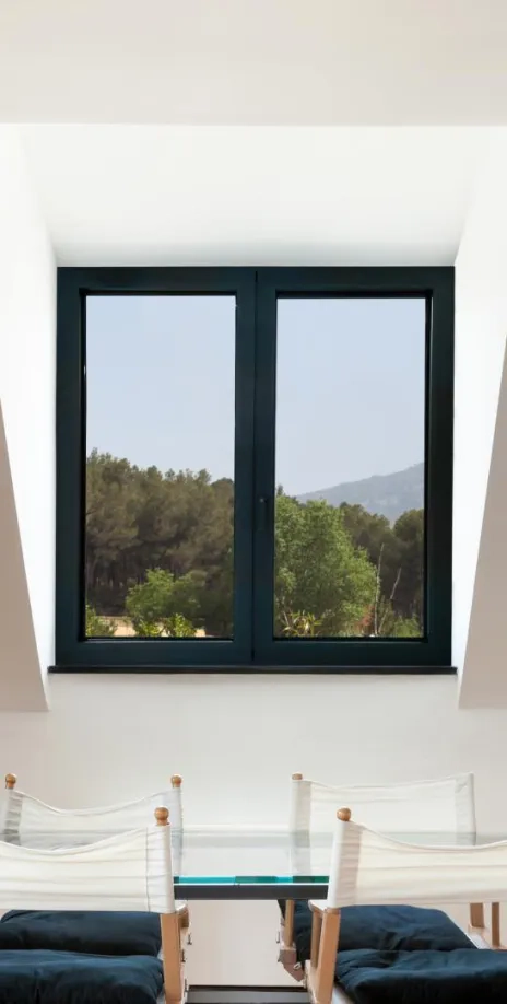 foto casa ventanas aluminio cor 80