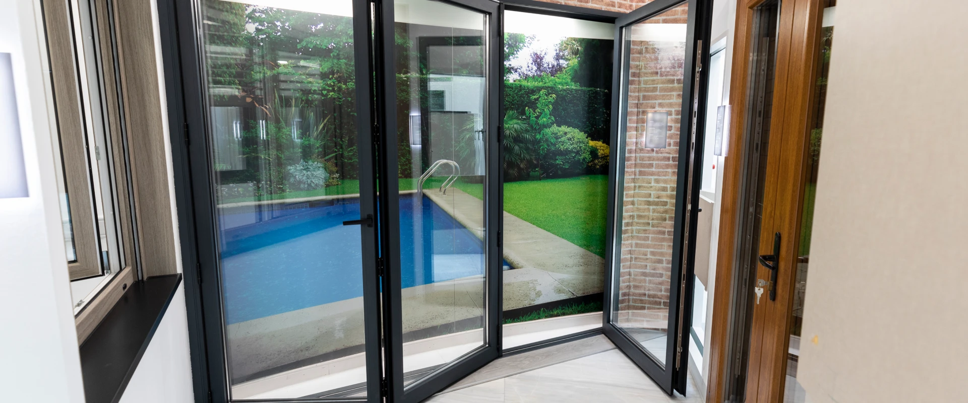 banner ventanas calidad pvc aluminio